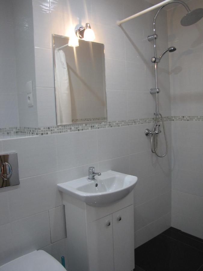 Kawalerka Nad Morzem - Lynx Apartment Гданск Екстериор снимка